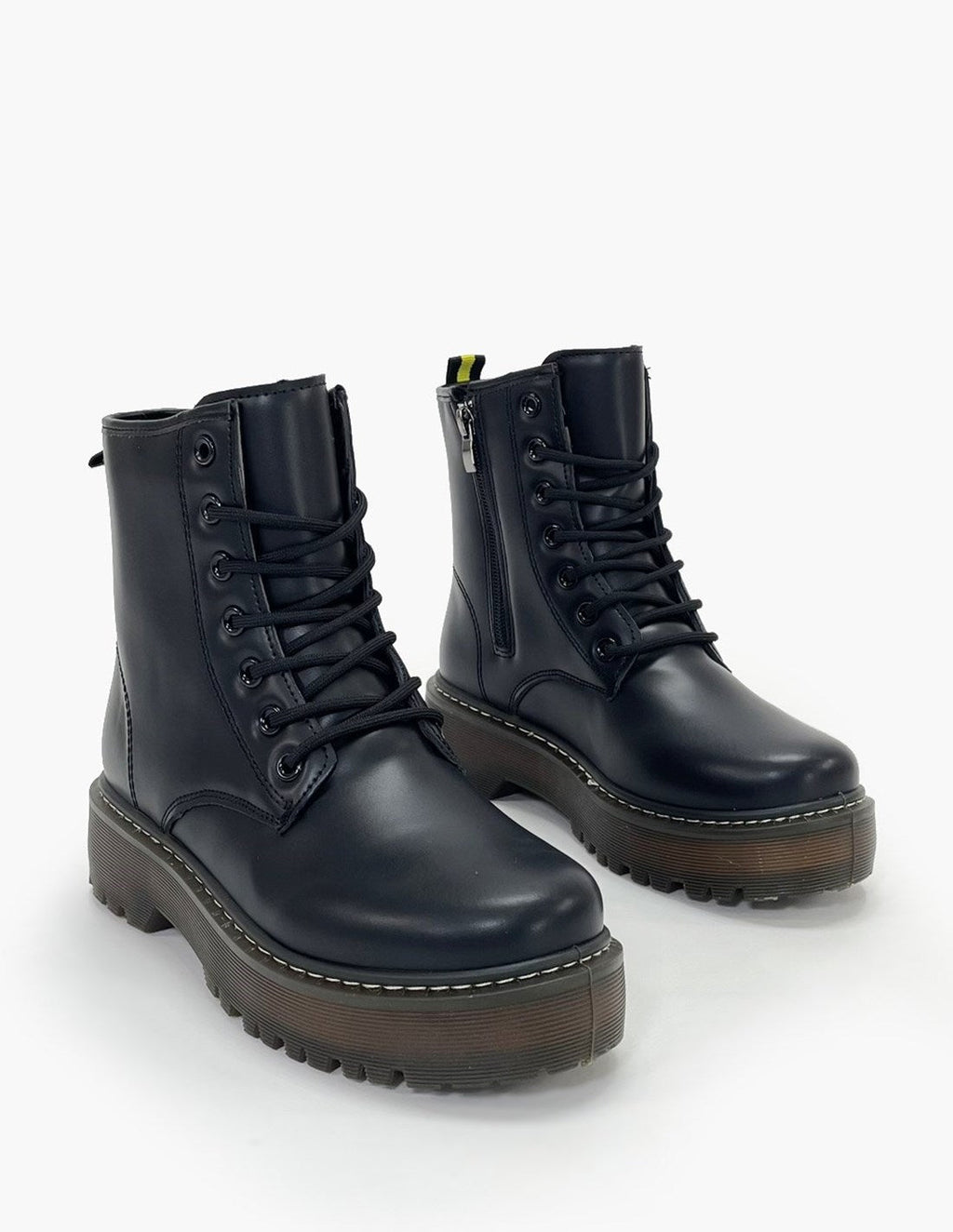 Bota militar negra