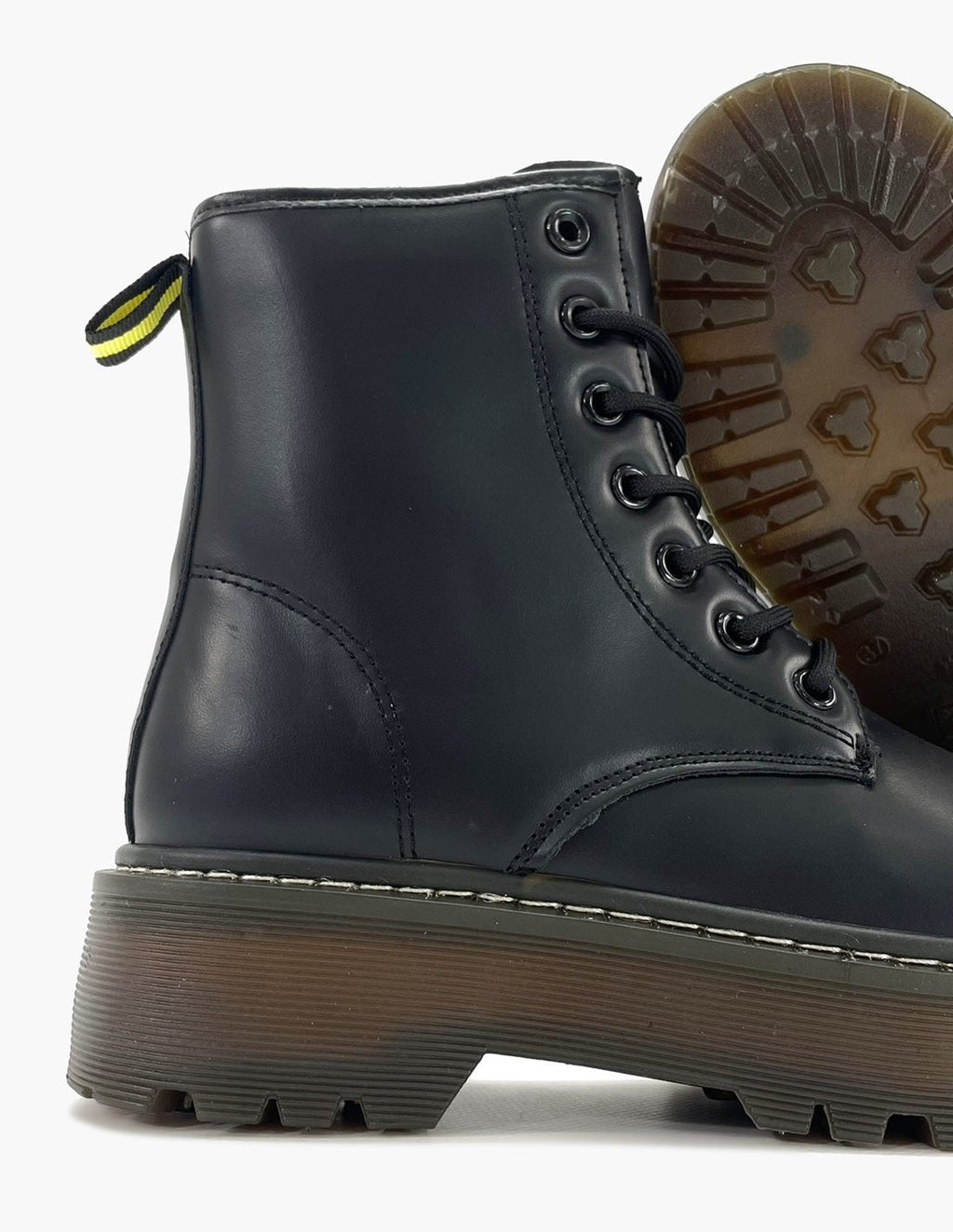 Bota militar negra