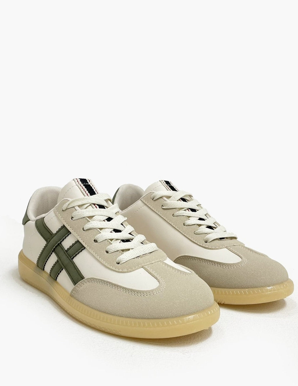Deportivas retro beige y verde