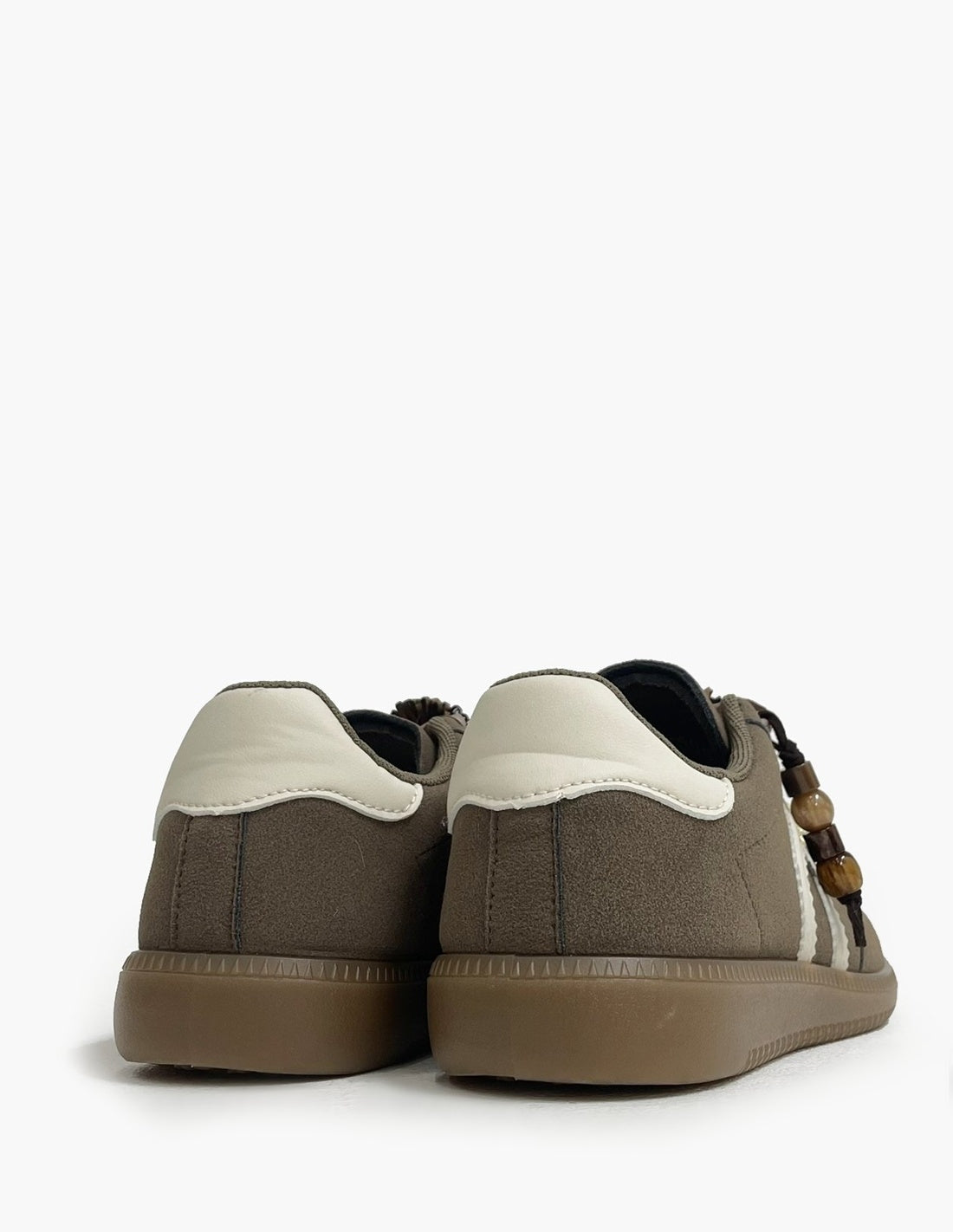 Zapatillas Marrón suave con Abalorios