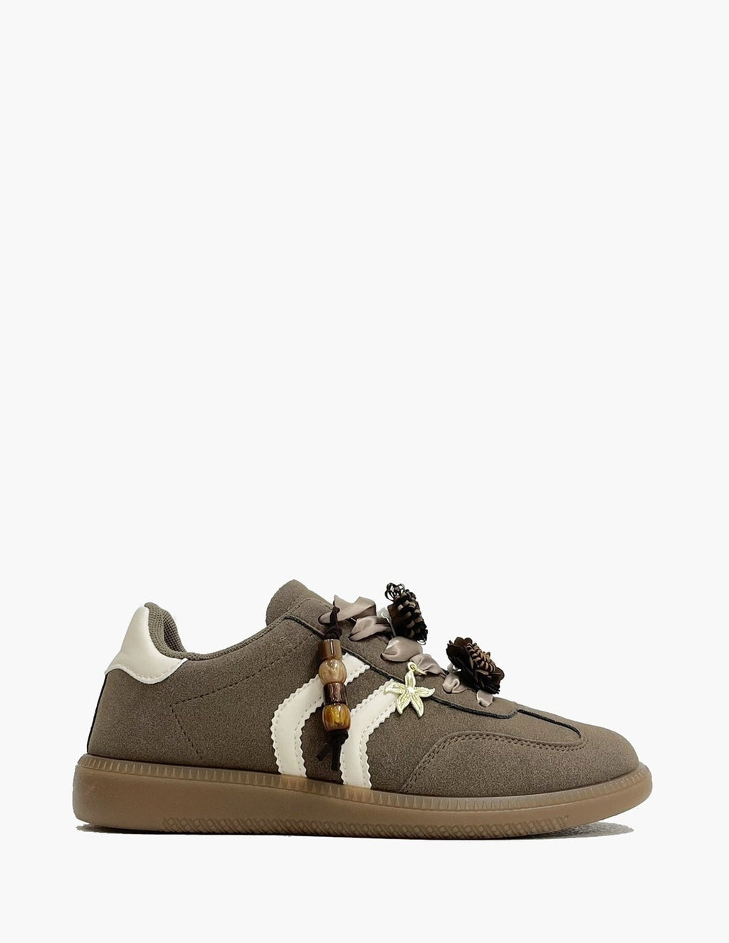 Zapatillas Marrón suave con Abalorios