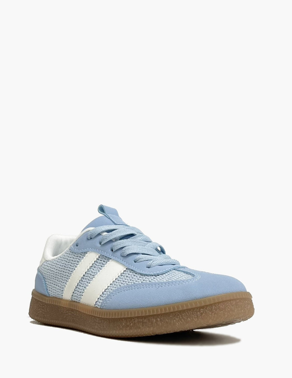Zapatillas deportivas azul cielo